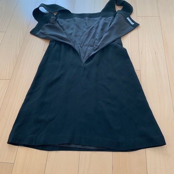 Emporio Armani black dress. Perfect condition. - Picture 6 of 8